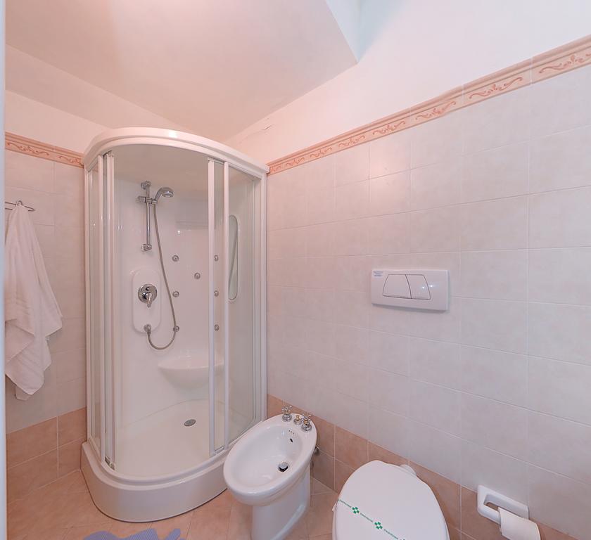 Hotel Le Cave Sirolo Exterior photo